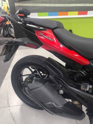 BAJAJ DOMINAR 400 BAJAJ DOMINAR 400
